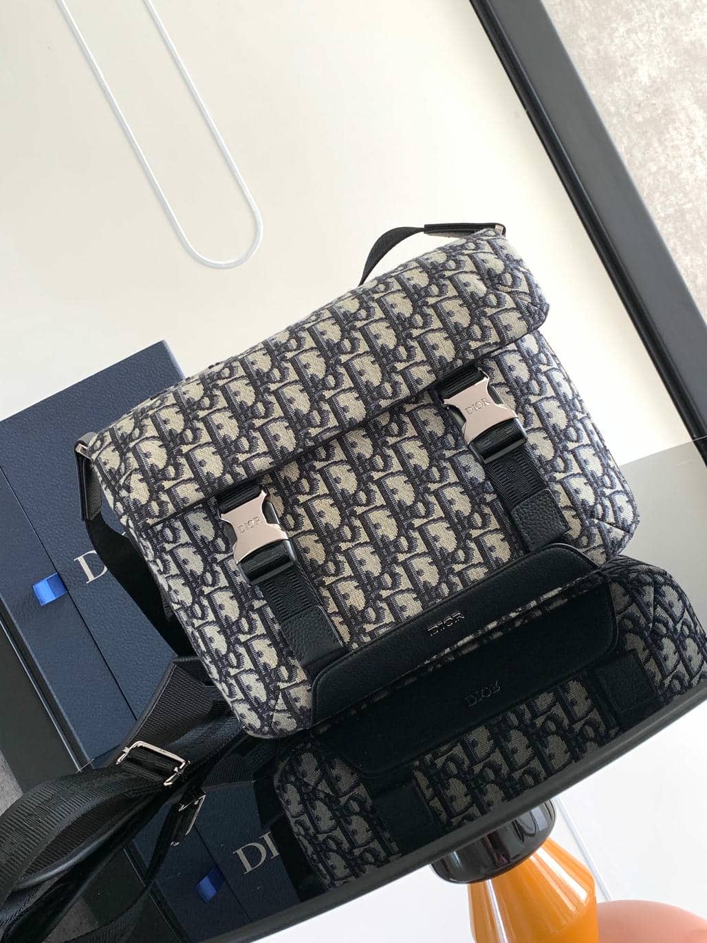 00111 Dior Man Bag